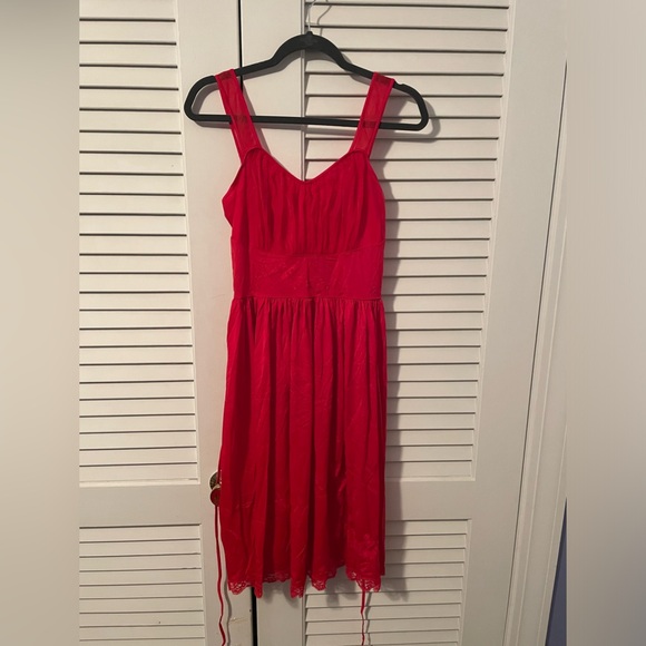 shadowline Other - Vintage Shadowline red peignoir slip dress size 34 with red floral lace trim